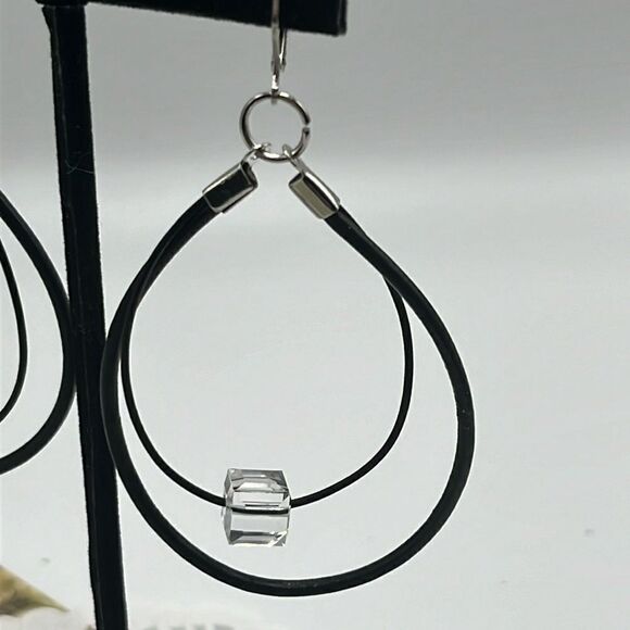 Swarovski Crystal Black Two Leather Cord Dangle Earrings- Handmade NEW - Picture 8 of 10